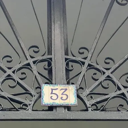 Fiftythree House - In The Heart Of Apartment Naples