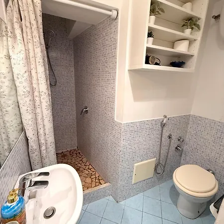 Fiftythree House - In The Heart Of Apartment *