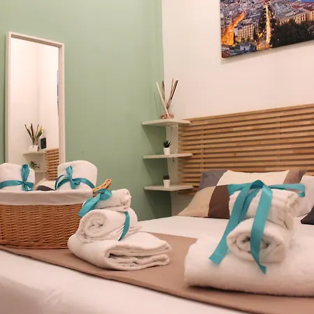 Fiftythree House - In The Heart Of Apartment Naples